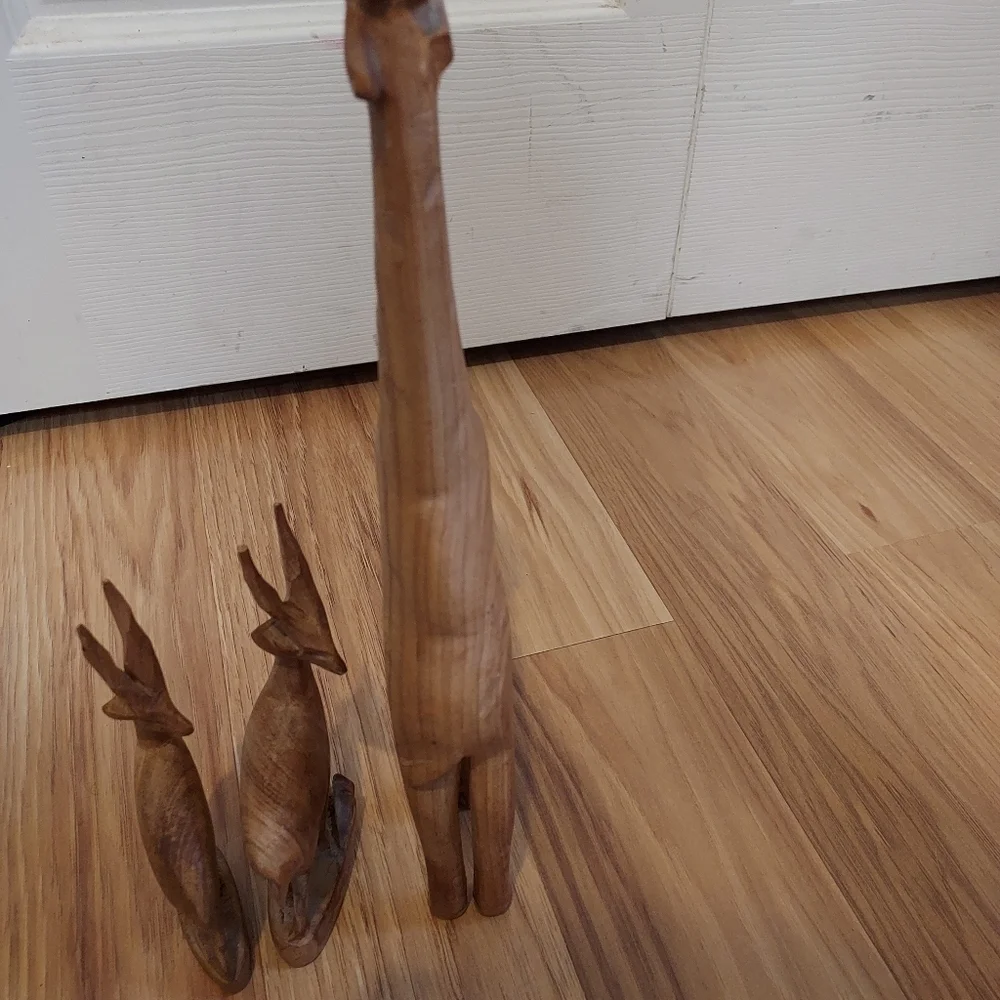 Vintage Hand Carved Wooden Gazelle And Giraffe Figurines African Animal Set Of 3 - Picture 7 of 13